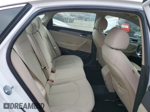 ✅ 2018 Hyundai Sonata SE • VIN: 5NPE24AF2JH625126 • Lot: 45320003. Listed on Copart with 82,567 mi. Free auction sales archive from the USA and detailed vehicle history report at DreamBid. Image 10.