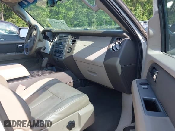 ✅ 2009 Ford Expedition Max SSV • VIN: 1FMFK16589EB03062 • Лот: 42564667. Опубликован ранее на IAAI с пробегом 286 266 миль. Бесплатный доступ к архиву аукционных продаж из США и подробный отчёт об истории автомобиля на DreamBid. Изображение 5.