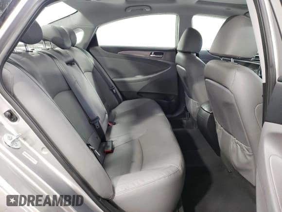 ✅ 2014 Hyundai Sonata Limited • VIN: KMHEC4A49EA108068 • Lot: 41383195. Listed on Copart with 186,158 mi. Free auction sales archive from the USA and detailed vehicle history report at DreamBid. Image 10.