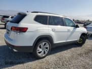 ✅ 2023 Volkswagen Atlas SE • VIN: 1V2WP2CAXPC549623 • Lot: 52994835. Listed on Copart with 40,868 mi. Free auction sales archive from the USA and detailed vehicle history report at DreamBid. Image 3.