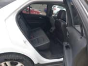 ✅ 2018 Chevrolet Equinox Premier • VIN: 2GNAXWEXXJ6254288 • Lot: 43604155. Wystawiony na IAAI z przebiegiem 93 769 mil. Bezpłatny archiwum sprzedaży aukcyjnych z USA i szczegółowy raport historii pojazdu na DreamBid. Zdjęcie 8.