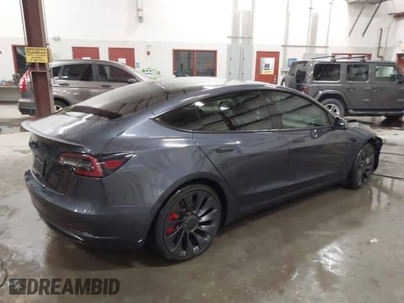 ✅ 2021 Tesla Model 3 Performance • VIN: 5YJ3E1EC3MF044802 • Lot: 41891096. Wystawiony na IAAI z przebiegiem 56 001 mil. Bezpłatny archiwum sprzedaży aukcyjnych z USA i szczegółowy raport historii pojazdu na DreamBid. Zdjęcie 4.