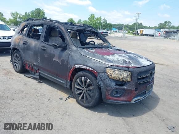 ✅ 2022 Mercedes-Benz GLB 250 • VIN: W1N4M4HB9NW184239 • Лот: 42751643. Опубликован ранее на IAAI с пробегом Не указан. Бесплатный доступ к архиву аукционных продаж из США и подробный отчёт об истории автомобиля на DreamBid. Изображение 1.