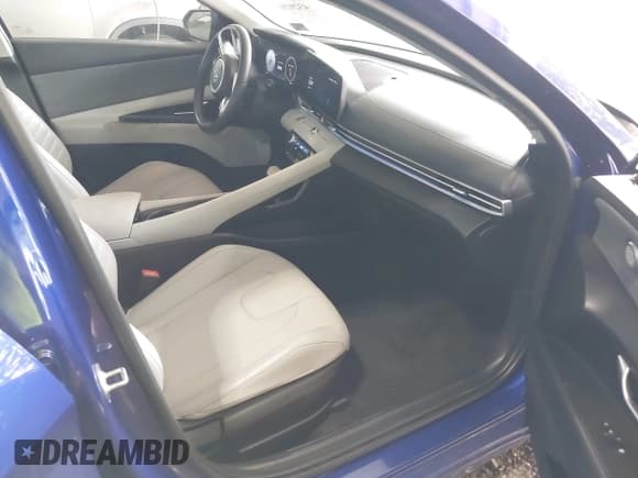 ✅ 2023 Hyundai Elantra Limited • VIN: KMHLN4AJ0PU052319 • Lot: 43292819. Listed on IAAI with 54,808 mi. Free auction sales archive from the USA and detailed vehicle history report at DreamBid. Image 5.