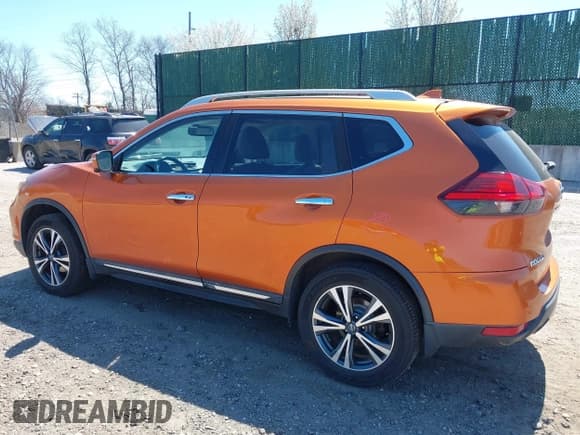 ✅ 2017 Nissan Rogue SL • VIN: 5N1AT2MV7HC751485 • Lot: 42070057. Listed on IAAI with 93,921 mi. Free auction sales archive from the USA and detailed vehicle history report at DreamBid. Image 3.