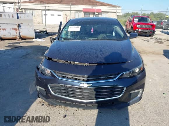 2017 Chevrolet Malibu LT z VIN 1G1ZE5ST9HF249072, wystawiony jako IAAI lot #43228449 z przebiegiem 127 642 mil mil oraz . Historia ofert i sprzedaży dostępna na DreamBid. Obrazek 12.
