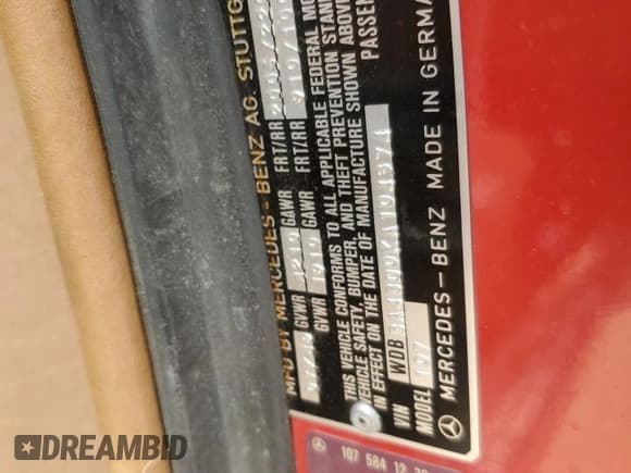 ✅ 1989 Mercedes-Benz 560 SL • VIN: WDBBA48D0KA104374 • Lot: 61547645. Wystawiony na Copart z przebiegiem 96 577 mil. Bezpłatny archiwum sprzedaży aukcyjnych z USA i szczegółowy raport historii pojazdu na DreamBid. Zdjęcie 12.