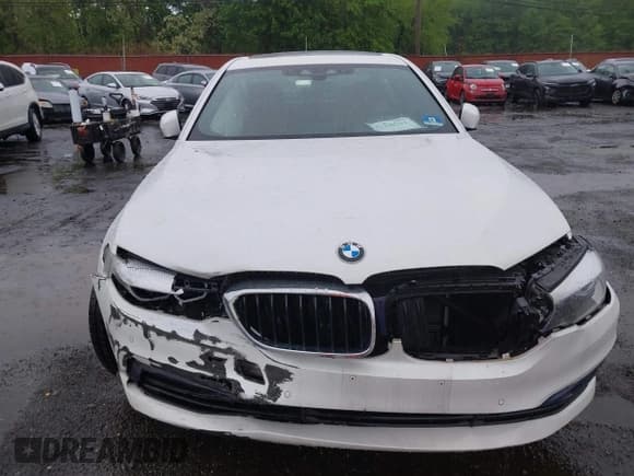 ✅ 2020 BMW 5 Series 540i xDrive • VIN: WBAJS3C00LWW68634 • Лот: 42259311. Опубликован ранее на IAAI с пробегом 51 555 миль. Бесплатный доступ к архиву аукционных продаж из США и подробный отчёт об истории автомобиля на DreamBid. Изображение 18.