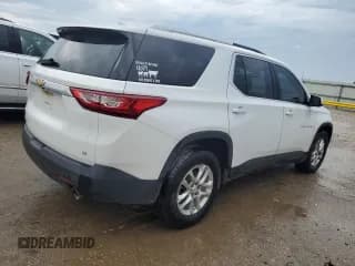 ✅ 2018 Chevrolet Traverse LT Cloth • VIN: 1GNEVGKW7JJ125811 • Lot: 67689164. Wystawiony na Copart z przebiegiem 154 084 mil. Bezpłatny archiwum sprzedaży aukcyjnych z USA i szczegółowy raport historii pojazdu na DreamBid. Zdjęcie 3.