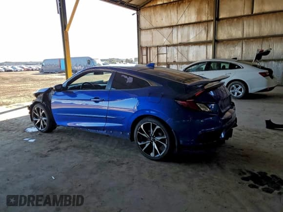✅ 2018 Honda Civic Si • VIN: 2HGFC3A52JH758269 • Лот: 95016555. Опубликован ранее на Copart с пробегом 103 914 миль. Бесплатный доступ к архиву аукционных продаж из США и подробный отчёт об истории автомобиля на DreamBid. Изображение 2.