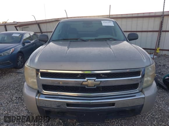 ✅ 2009 Chevrolet Silverado 1500 Work Truck • VIN: 1GCEK19029Z103132 • Lot: 43647891. Listed on IAAI with 196,534 mi. Free auction sales archive from the USA and detailed vehicle history report at DreamBid. Image 12.