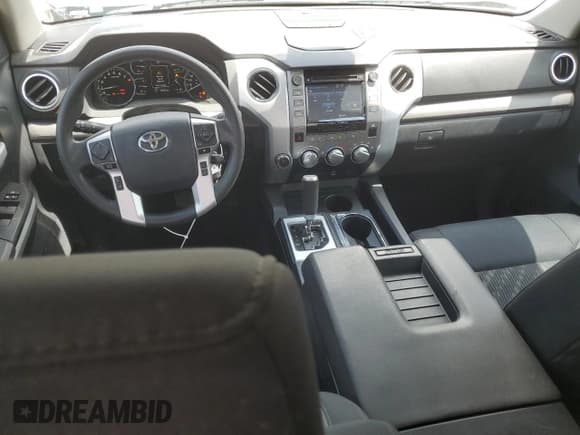 ✅ 2019 Toyota Tundra SR5 • VIN: 5TFUW5F16KX798544 • Lot: 58475485. Listed on Copart with 36,854 mi. Free auction sales archive from the USA and detailed vehicle history report at DreamBid. Image 8.
