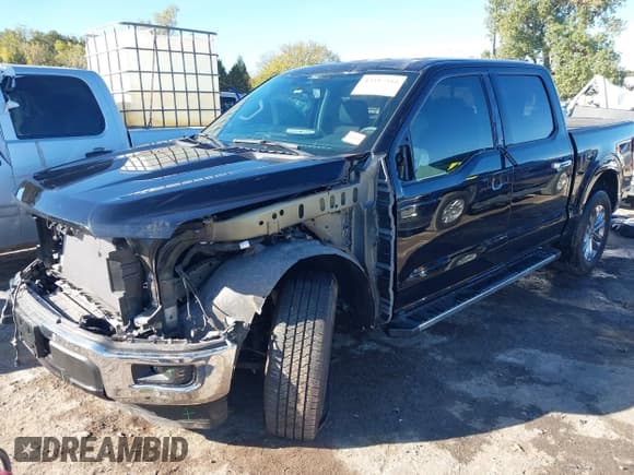 ✅ 2024 Ford F-150 XLT • VIN: 1FTEW3K86RKD21907 • Lot: 43597314. Wystawiony na IAAI z przebiegiem 7 513 mil. Bezpłatny archiwum sprzedaży aukcyjnych z USA i szczegółowy raport historii pojazdu na DreamBid. Zdjęcie 2.