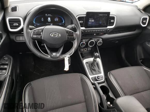 2023 Hyundai Venue SEL z VIN KMHRC8A36PU236141, wystawiony jako Copart lot #52646374 z przebiegiem 4 402 mil mil oraz Szkoda całkowita • Salvage title. Historia ofert i sprzedaży dostępna na DreamBid. Obrazek 8.