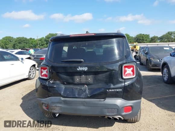 ✅ 2016 Jeep Renegade Limited • VIN: ZACCJADT7GPE30360 • Lot: 42012541. Listed on IAAI with 81,409 mi. Free auction sales archive from the USA and detailed vehicle history report at DreamBid. Image 16.
