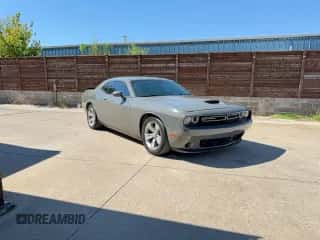2019 Dodge Challenger R/T z VIN 2C3CDZBT0KH557099, wystawiony jako Copart lot #86482945 z przebiegiem 119 836 mil mil oraz Czysty tytuł • Clean title. Historia ofert i sprzedaży dostępna na DreamBid. Obrazek 1.