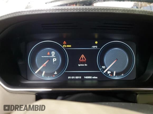 ✅ 2015 Land Rover Range Rover Autobiography • VIN: SALGV3TF7FA214173 • Lot: 48770415. Listed on Copart with 142,850 mi. Free auction sales archive from the USA and detailed vehicle history report at DreamBid. Image 9.