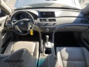 ✅ 2009 Honda Accord EX-L • VIN: 1HGCP36889A047129 • Лот: 90356655. Опубликован ранее на Copart с пробегом 148 190 миль. Бесплатный доступ к архиву аукционных продаж из США и подробный отчёт об истории автомобиля на DreamBid. Изображение 8.