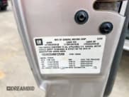 ✅ 2006 Chevrolet Silverado 2500HD Work Truck • VIN: 1GCHC23U66F225095 • Лот: 81761925. Опубликован ранее на Copart с пробегом 355 706 миль. Бесплатный доступ к архиву аукционных продаж из США и подробный отчёт об истории автомобиля на DreamBid. Изображение 12.