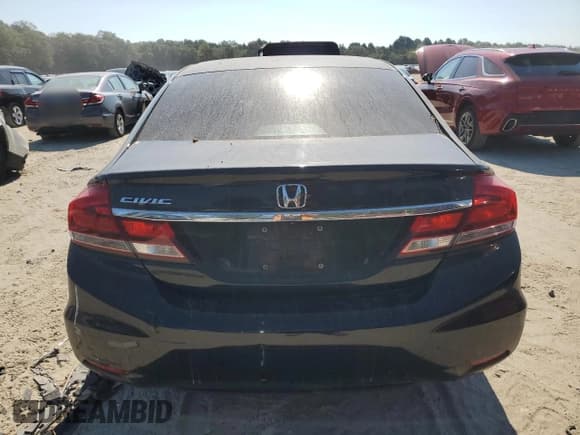 ✅ 2014 Honda Civic LX • VIN: 19XFB2E56EE071061 • Lot: 71187725. Wystawiony na Copart z przebiegiem 229 387 mil. Bezpłatny archiwum sprzedaży aukcyjnych z USA i szczegółowy raport historii pojazdu na DreamBid. Zdjęcie 6.