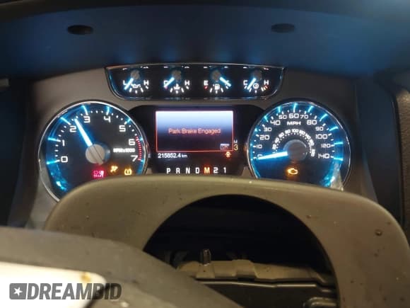 ✅ 2012 Ford F-150 Lariat • VIN: 1FTFW1E68CFC85088 • Lot: 41341514. Listed on IAAI with 215,852 mi. Free auction sales archive from the USA and detailed vehicle history report at DreamBid. Image 7.