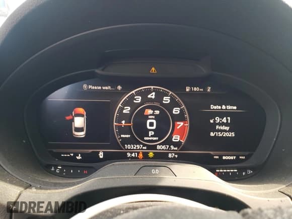 ✅ 2017 Audi S3 Premium Plus • VIN: WAUB1GFF3H1042370 • Lot: 68728585. Wystawiony na Copart z przebiegiem 103 297 mil. Bezpłatny archiwum sprzedaży aukcyjnych z USA i szczegółowy raport historii pojazdu na DreamBid. Zdjęcie 9.