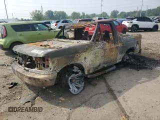 ✅ 1996 Ford Bronco XL • VIN: 1FMEU15NXTLB85239 • Lot: 67772785. Listed on Copart with Not provided. Free auction sales archive from the USA and detailed vehicle history report at DreamBid. Image 1.