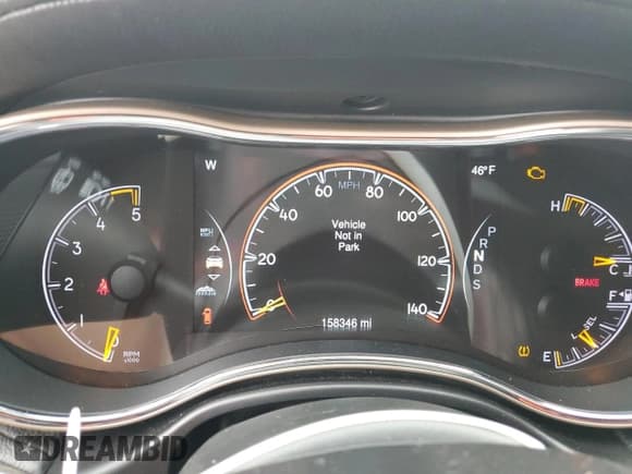 ✅ 2015 Jeep Grand Cherokee Overland • VIN: 1C4RJFCM7FC880093 • Lot: 82241784. Listed on Copart with 158,346 mi. Free auction sales archive from the USA and detailed vehicle history report at DreamBid. Image 9.