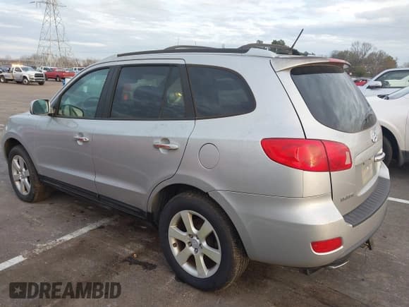 ✅ 2007 Hyundai Santa Fe SE • VIN: 5NMSH73E87H061267 • Lot: 43852443. Listed on IAAI with 377,237 mi. Free auction sales archive from the USA and detailed vehicle history report at DreamBid. Image 3.