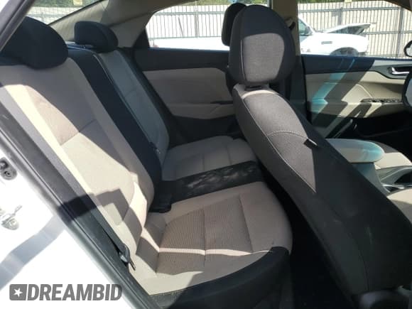 ✅ 2021 Hyundai Accent SE • VIN: 3KPC24A68ME146452 • Lot: 73284544. Wystawiony na Copart z przebiegiem 73 206 mil. Bezpłatny archiwum sprzedaży aukcyjnych z USA i szczegółowy raport historii pojazdu na DreamBid. Zdjęcie 10.