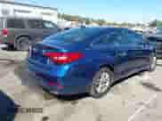 2017 Hyundai Sonata 2.4L с VIN 5NPE24AF9HH590983, выставлен на аукционе IAAI как лот 43478019 с пробегом 106 361 миль миль и . История ставок и продаж доступна на DreamBid. Изображение 4.