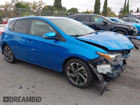 ✅ 2018 Toyota Corolla • VIN: JTNKARJEXJJ572768 • Лот: 43322406. Опубликован ранее на IAAI с пробегом 62 084 миль. Бесплатный доступ к архиву аукционных продаж из США и подробный отчёт об истории автомобиля на DreamBid. Изображение 1.