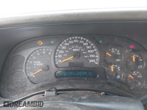 ✅ 2004 Chevrolet Suburban LS • VIN: 1GNFK16Z24J164504 • Лот: 42122291. Опубликован ранее на IAAI с пробегом 297 870 миль. Бесплатный доступ к архиву аукционных продаж из США и подробный отчёт об истории автомобиля на DreamBid. Изображение 7.