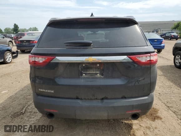 ✅ 2019 Chevrolet Traverse LS • VIN: 1GNERFKW7KJ315897 • Lot: 59715784. Wystawiony na Copart z przebiegiem 102 830 mil. Bezpłatny archiwum sprzedaży aukcyjnych z USA i szczegółowy raport historii pojazdu na DreamBid. Zdjęcie 6.