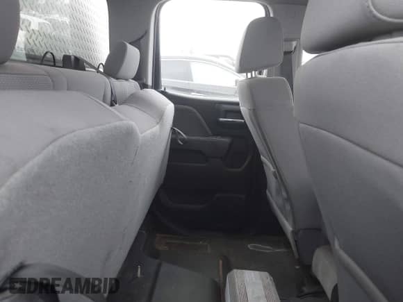 2019 Chevrolet Silverado 2500HD Work Truck z VIN 2GC2KREG7K1109849, wystawiony jako IAAI lot #41929119 z przebiegiem 168 182 mil mil oraz . Historia ofert i sprzedaży dostępna na DreamBid. Obrazek 8.