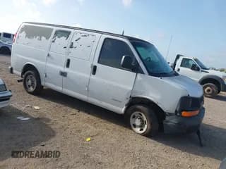 ✅ 2006 Chevrolet Express Cargo • VIN: 1GCGG25V561174465 • Lot: 42784539. Listed on IAAI with 203,876 mi. Free auction sales archive from the USA and detailed vehicle history report at DreamBid. Image 1.