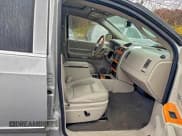 ✅ 2009 Chrysler Aspen Limited • VIN: 1A8HW58T89F710800 • Лот: 94342565. Опубликован ранее на Copart с пробегом 110 138 миль. Бесплатный доступ к архиву аукционных продаж из США и подробный отчёт об истории автомобиля на DreamBid. Изображение 5.