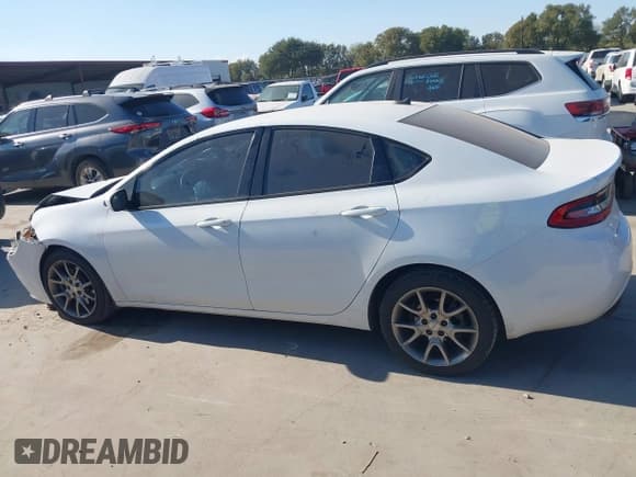 ✅ 2015 Dodge Dart SXT • VIN: 1C3CDFBB3FD247750 • Лот: 43423457. Опубликован ранее на IAAI с пробегом 171 264 миль. Бесплатный доступ к архиву аукционных продаж из США и подробный отчёт об истории автомобиля на DreamBid. Изображение 14.