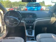 ✅ 2017 Hyundai Elantra SE • VIN: 5NPD84LF0HH011323 • Lot: 93139205. Listed on Copart with 118,411 mi. Free auction sales archive from the USA and detailed vehicle history report at DreamBid. Image 9.