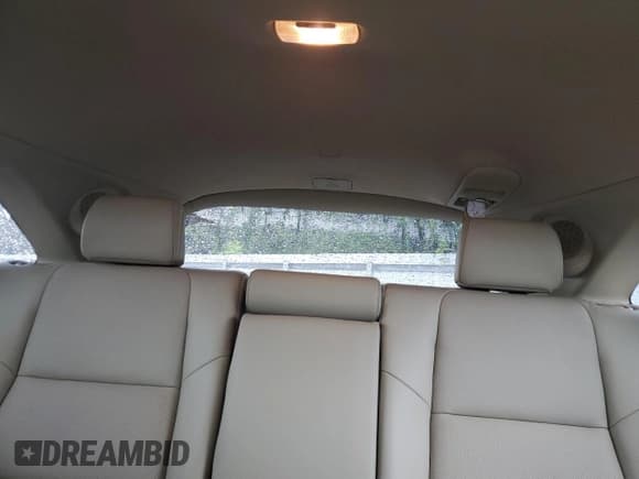 ✅ 2018 Acura RDX Technology • VIN: 5J8TB3H58JL010530 • Lot: 84036375. Listed on Copart with 83,119 mi. Free auction sales archive from the USA and detailed vehicle history report at DreamBid. Image 10.