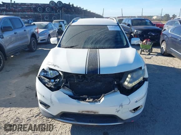 ✅ 2015 Nissan Rogue SL • VIN: 5N1AT2MT5FC837339 • Lot: 43495816. Wystawiony na IAAI z przebiegiem 205 716 mil. Bezpłatny archiwum sprzedaży aukcyjnych z USA i szczegółowy raport historii pojazdu na DreamBid. Zdjęcie 10.