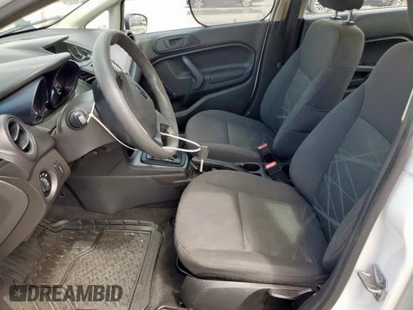 ✅ 2014 Ford Fiesta S • VIN: 3FADP4AJ7EM240667 • Lot: 80578715. Listed on Copart with 60,621 mi. Free auction sales archive from the USA and detailed vehicle history report at DreamBid. Image 7.
