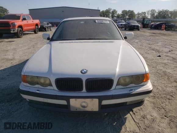 ✅ 2000 BMW 7 Series 740i • VIN: WBAGG8341YDN77869 • Lot: 62808175. Listed on Copart with 337,098 mi. Free auction sales archive from the USA and detailed vehicle history report at DreamBid. Image 5.