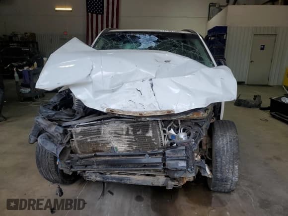 ✅ 2006 Saturn VUE • VIN: 5GZCZ33D66S810294 • Lot: 71081464. Wystawiony na Copart z przebiegiem Nie podano. Bezpłatny archiwum sprzedaży aukcyjnych z USA i szczegółowy raport historii pojazdu na DreamBid. Zdjęcie 5.