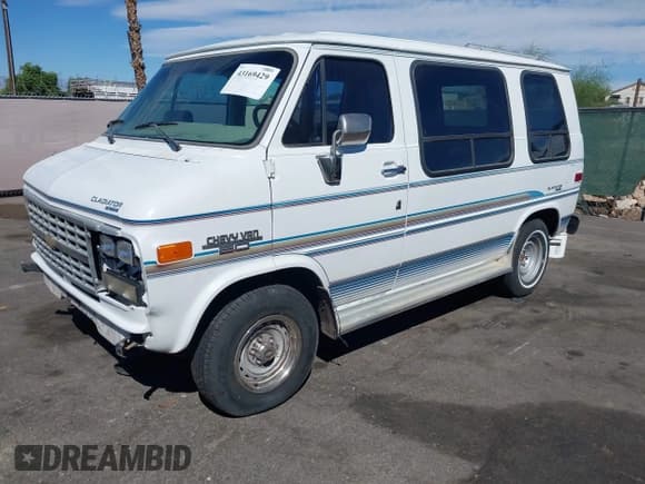 ✅ 1995 Chevrolet Chevy Van • VIN: 1GBEG25Z7SF113159 • Лот: 43169429. Опубликован ранее на IAAI с пробегом 138 859 миль. Бесплатный доступ к архиву аукционных продаж из США и подробный отчёт об истории автомобиля на DreamBid. Изображение 2.
