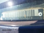 ✅ 2005 Chevrolet Silverado 2500HD LS • VIN: 1GCHK23215F924327 • Lot: 43340287. Wystawiony na IAAI z przebiegiem 320 775 mil. Bezpłatny archiwum sprzedaży aukcyjnych z USA i szczegółowy raport historii pojazdu na DreamBid. Zdjęcie 9.