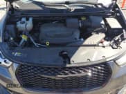 ✅ 2022 Chrysler Pacifica Touring L • VIN: 2C4RC1BG4NR149457 • Lot: 83862055. Wystawiony na Copart z przebiegiem 43 512 mil. Bezpłatny archiwum sprzedaży aukcyjnych z USA i szczegółowy raport historii pojazdu na DreamBid. Zdjęcie 12.