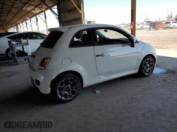 ✅ 2014 FIAT 500 Sport • VIN: 3C3CFFBR7ET263420 • Lot: 80305835. Listed on Copart with 98,209 mi. Free auction sales archive from the USA and detailed vehicle history report at DreamBid. Image 3.