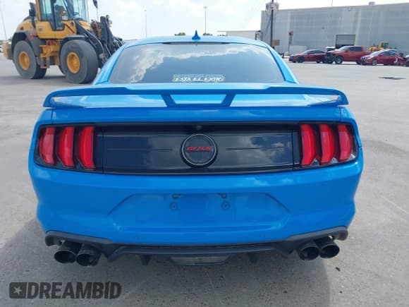 ✅ 2022 Ford Mustang GT • VIN: 1FA6P8CF5N5144311 • Lot: 42492150. Listed on IAAI with 36,446 mi. Free auction sales archive from the USA and detailed vehicle history report at DreamBid. Image 17.