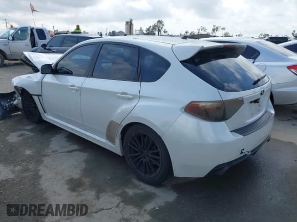 ✅ 2013 Subaru WRX WRX • VIN: JF1GR7E67DG202878 • Lot: 41924930. Wystawiony na IAAI z przebiegiem 123 455 mil. Bezpłatny archiwum sprzedaży aukcyjnych z USA i szczegółowy raport historii pojazdu na DreamBid. Zdjęcie 3.